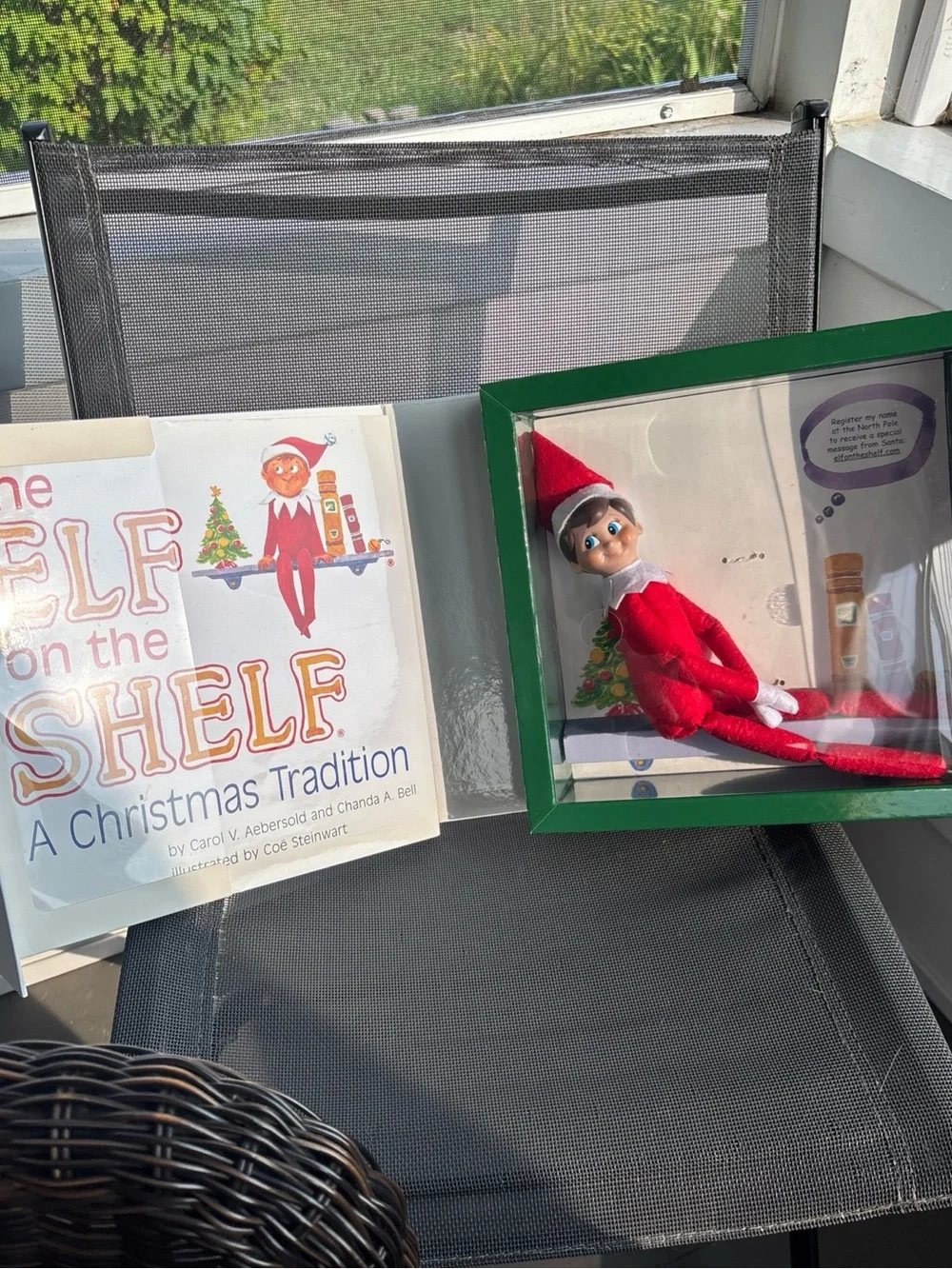 The Elf on The Shelf a Christmas Tradition Storybook Blue Eyed Elf Doll Book Set